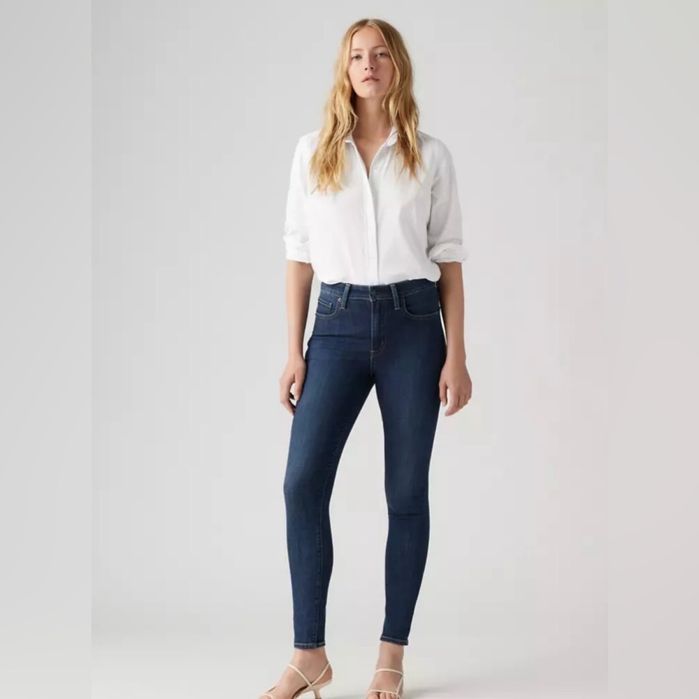 Levi’s | Vintage High Rise Skinny Jeans